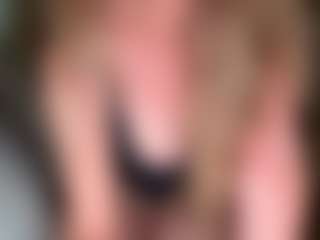 NaughtyCouple199555's Live Sex Cam Show