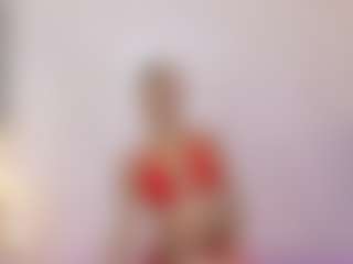Live cam show with petitelittleebonyy - Tittyfuck on Fling VIP Chat