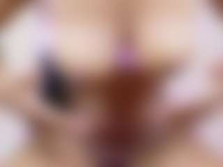 Live cam show with petitelittleebonyy - Ebony on Fling VIP Chat | colombia