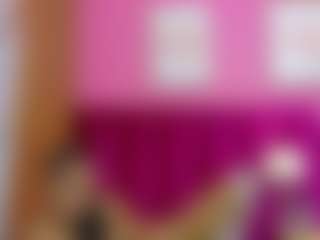 Live cam show with petitelittleebonyy - Thin on Camsoda