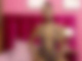 Live cam show with petitelittleebonyy - Milk on https://playwithruby.com