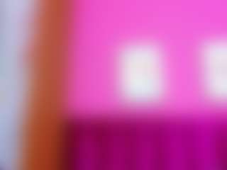 Live cam show with petitelittleebonyy - Ebony Petite on Camsoda