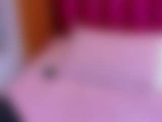Live cam show with petitelittleebonyy - Ebony on Nude Live Now | colombia