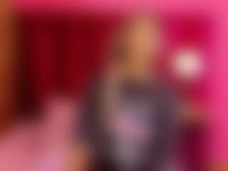 petitelittleebonyy's Live Sex Cam Show