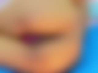 Live cam show with petitelittleebonyy - Milk on TeamSkeetLive