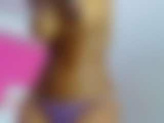 Live cam show with petitelittleebonyy - Thin on hrnylive.com