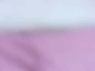 Show de cam en vivo con petitelittleebonyy - Pegging en Camsoda