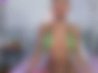 Live cam show with petitelittleebonyy - Milk on mypornchat.com