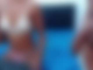 Roomofpleasure's Live Sex Cam Show