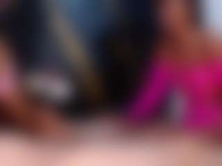 Roomofpleasure's Live Sex Cam Show
