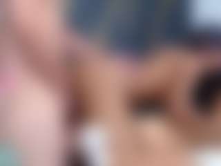 Roomofpleasure's Live Sex Cam Show