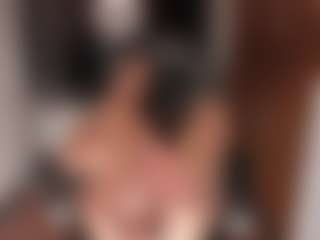 Live cam show with Alessia will - Big Nipples on madthumbs
