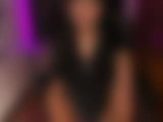 Live cam show with Alessia will - Colombia on CamClone