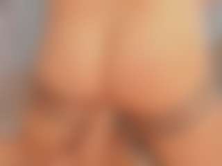 Live cam show with Liberty-Herrera - Camel Toe on AdultVida.com