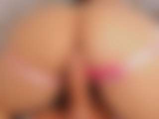 Live cam show with Liberty-Herrera - Colombia Young Adult on AdultVida.com
