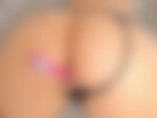 Live cam show with Liberty-Herrera - Public on Camsoda
