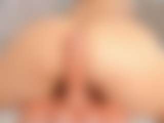 Live cam show with Liberty-Herrera - Cumshot on Instabang