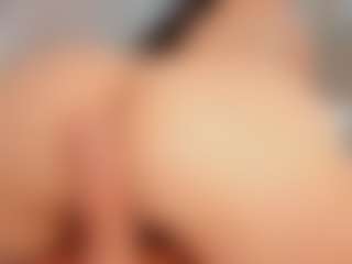 Live cam show with Liberty-Herrera - Ass Clapping on CamwithHer