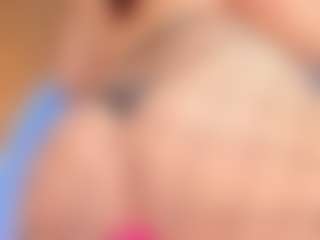 Live cam show with Liberty-Herrera - Public on Camsoda