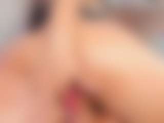 Live cam show with Liberty-Herrera - Nipple Piercings on Camsoda