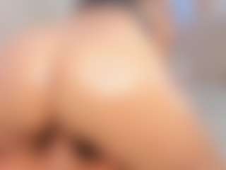 Live cam show with Liberty-Herrera - Orgasm on livesuperchat.net