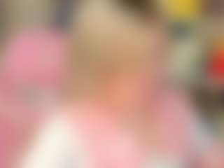 Live cam show with Sara-Moor - Body Massage on fapnchat