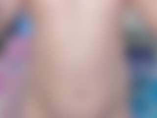Live cam show with Sara-Moor - Thin on Camsoda