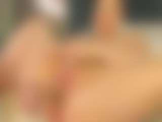 Live cam show with Emma - Young Adult on crypto-cams | united states