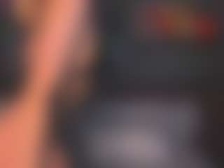 Live cam show with Emma - Young Adult on mypornchat.com
