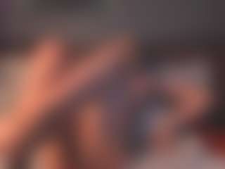 Live cam show with Emma - Young Adult on mypornchat.com
