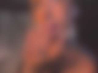 Live cam show with Emma - Shaved on Spunkpage