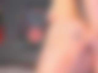 Live cam show with Emma - Blonde Hair on Camversity