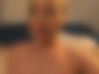 Emma's Live Sex Cam Show