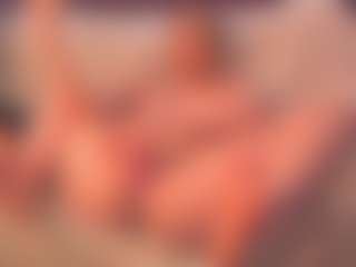 Live cam show with Emma - Blonde Hair Big Tits on AdultVida.com