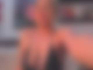 Emma's Live Sex Cam Show