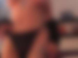 Live cam show with Emma - Big Ass Big Tits on Streamer API