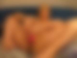 Emma's Live Sex Cam Show