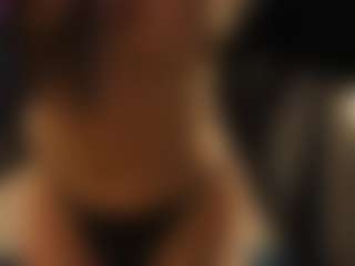 Live cam show with Emma - Blonde Hair on Cam Slut