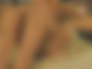 Live cam show with Emma - Spank Blonde Hair on camtv