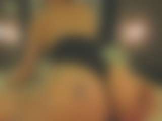 Live cam show with Emma - Oil on Ass Tok