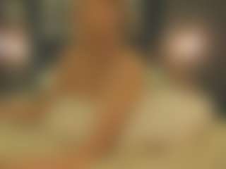 Live cam show with Emma - Spank Blonde Hair on Stripli.com