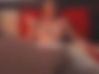 Live cam show with Emma - Oil on Hubzter Live