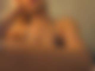 Live cam show with Emma - Striptease Young Adult on 1on1-livenow