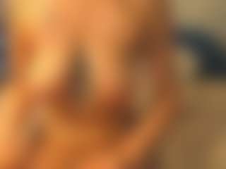 Emma's Live Sex Cam Show