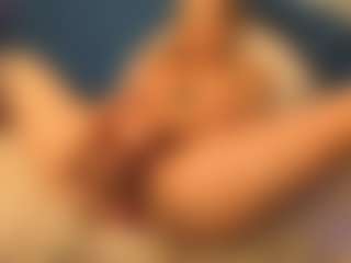 Live cam show with Emma - Flashing on Camsoda