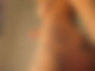 Live cam show with Emma - Show on Camsoda