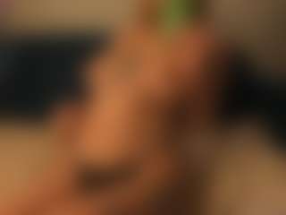 Live cam show with Emma - Erotic Dance on CamwithHer