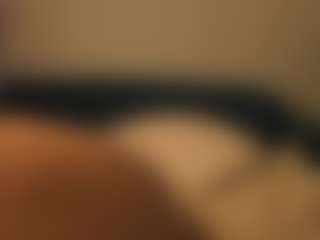 Live cam show with Emma - Solo on livesexfox.com
