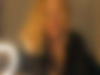 Live cam show with Emma - Flashing on nudelive.tv
