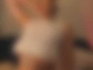 Live cam show with Emma - Blonde Hair College on Soda Cam